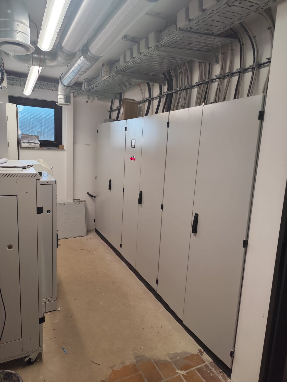 Homelab & self-hosting